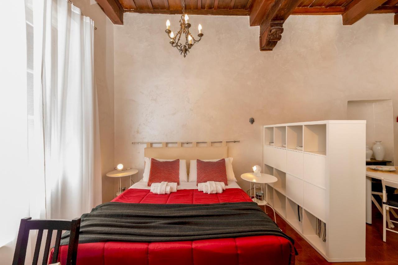 Giglio House - Campo De' Fiori Apartman Róma Kültér fotó
